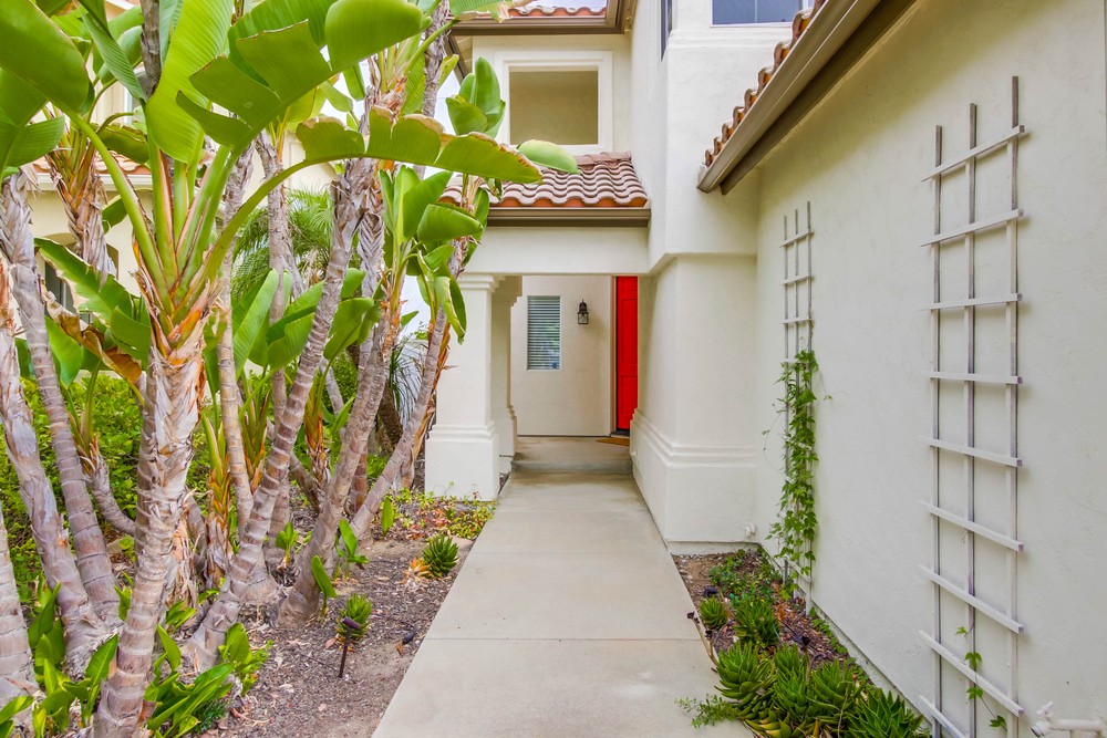 Virtual tour photo 4 of 54 for 12644 Legacy Rd