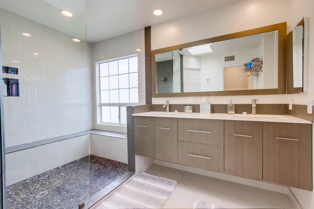 Virtual tour photo 37 of 54 for 12644 Legacy Rd