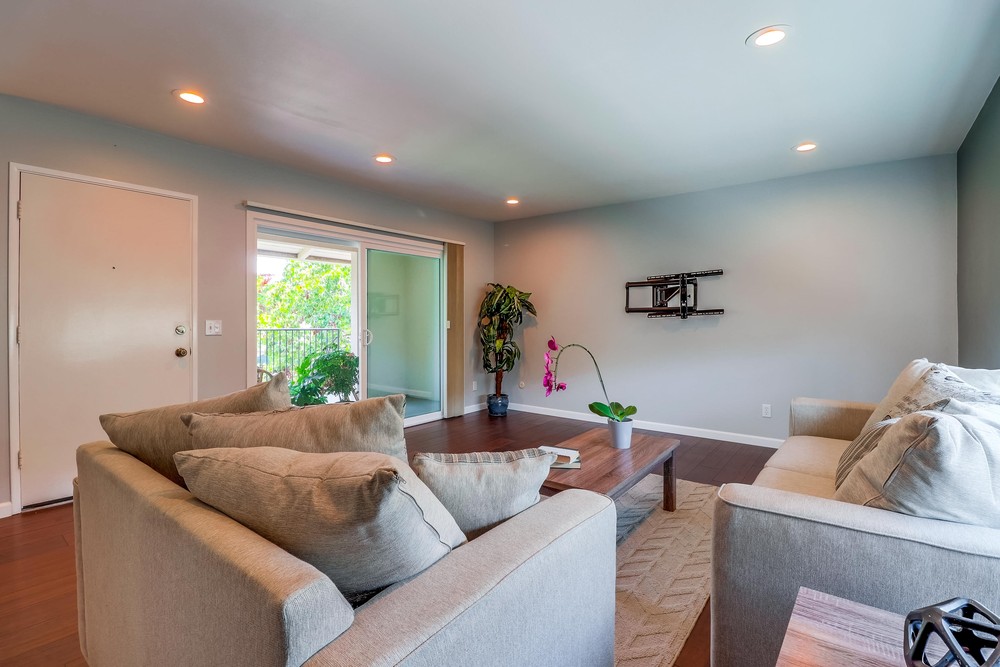 Virtual tour photo 8 of 33 for 1265 Essex St