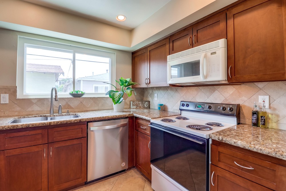 Virtual tour photo 14 of 33 for 1265 Essex St