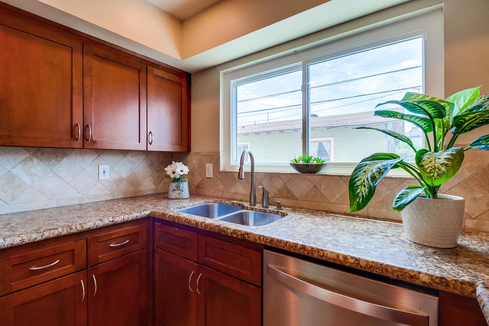 Virtual tour photo 17 of 33 for 1265 Essex St