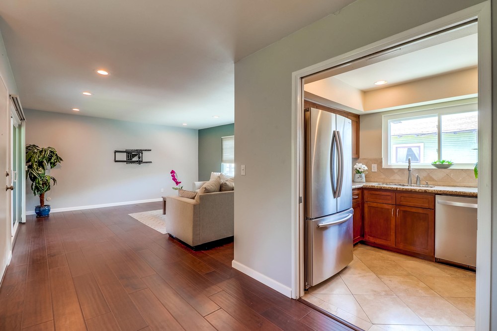 Virtual tour photo 20 of 33 for 1265 Essex St