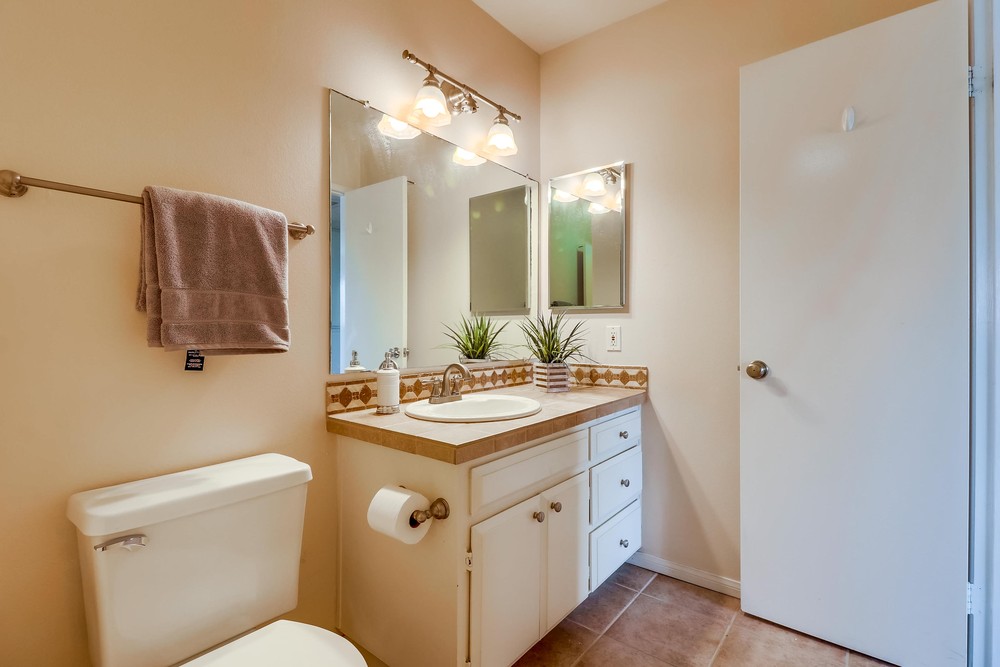 Virtual tour photo 29 of 33 for 1265 Essex St