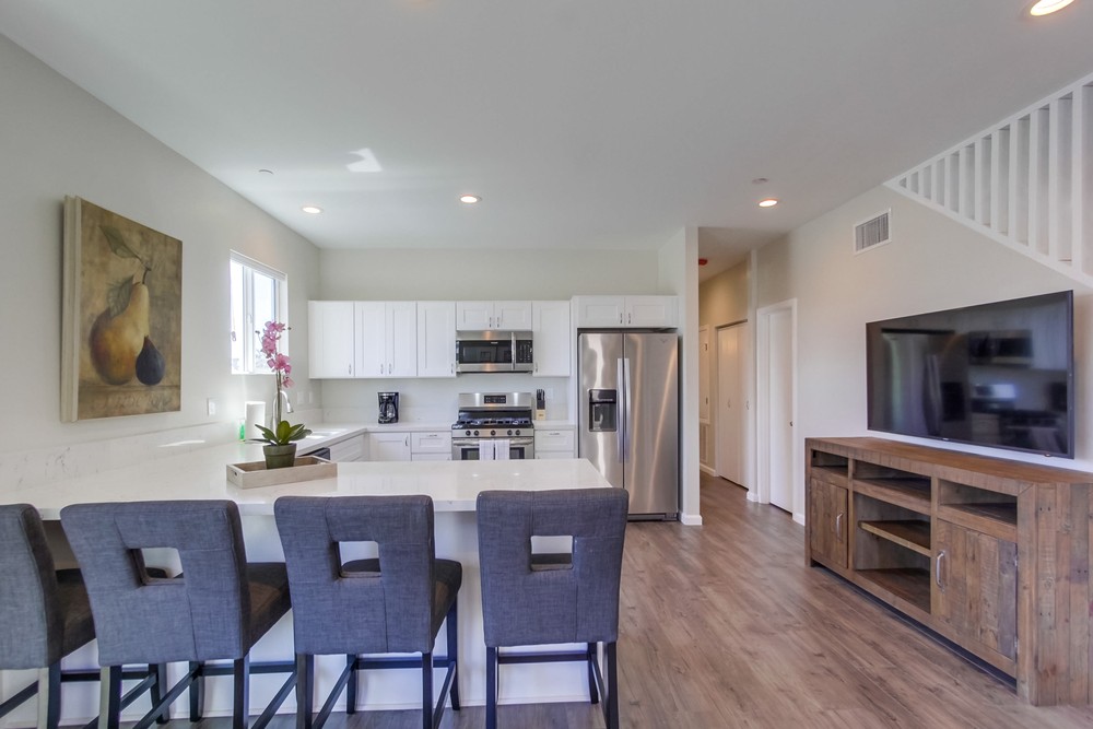 Virtual tour photo 8 of 36 for 1265 Goshen St