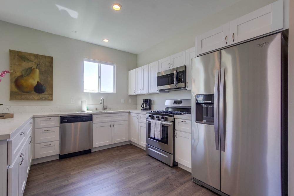 Virtual tour photo 10 of 36 for 1265 Goshen St