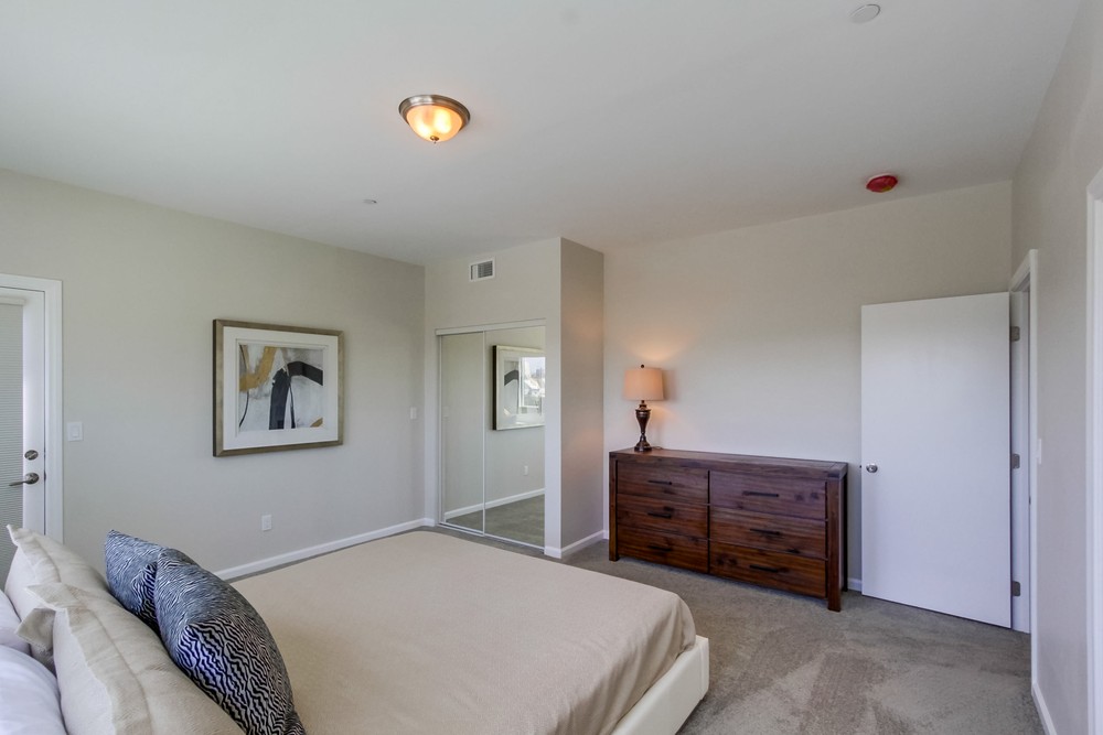Virtual tour photo 14 of 36 for 1265 Goshen St