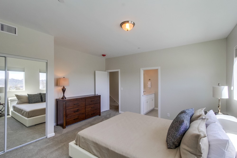 Virtual tour photo 16 of 36 for 1265 Goshen St