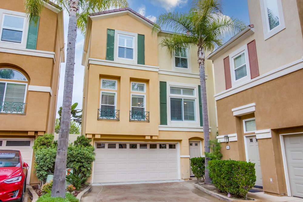 Virtual tour photo 3 of 42 for 12654 Carmel Country Rd UNIT 93