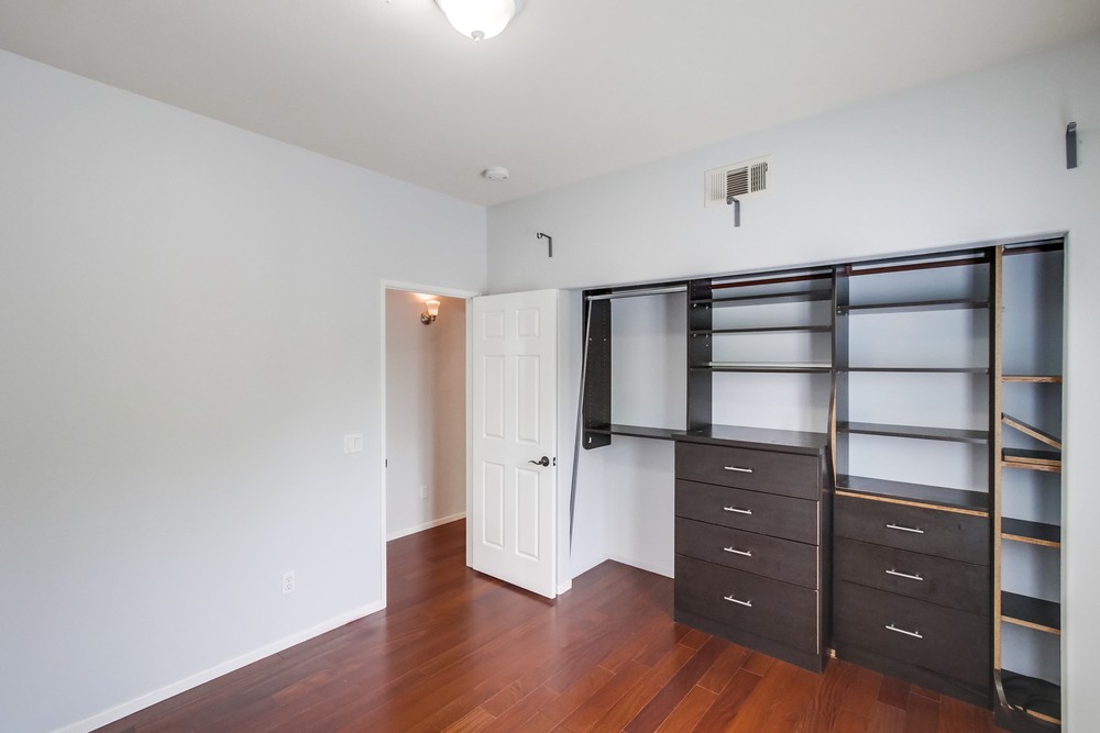 Virtual tour photo 31 of 42 for 12654 Carmel Country Rd UNIT 93