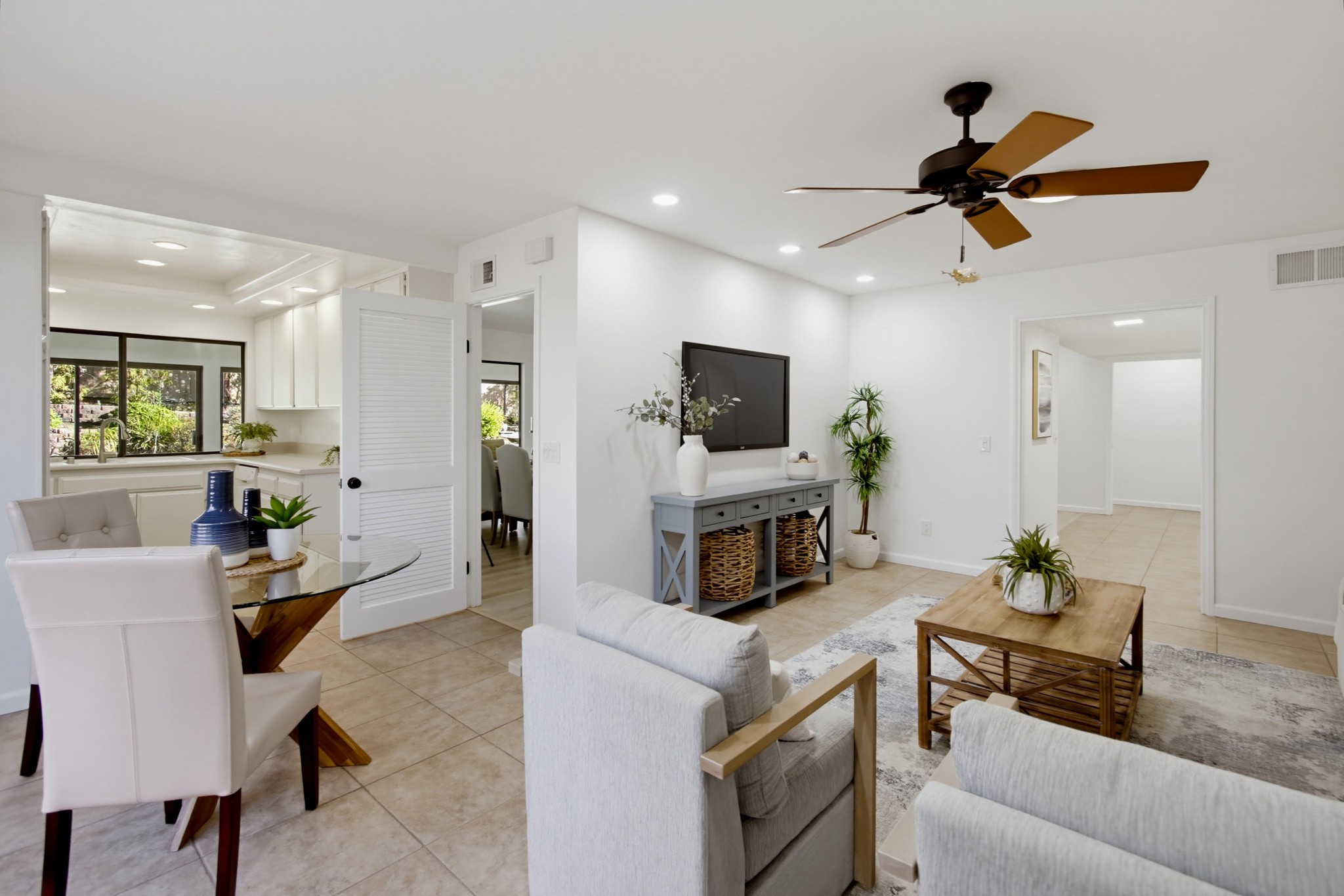 Virtual tour photo 25 of 61 for 12659 Senda Acantilada
