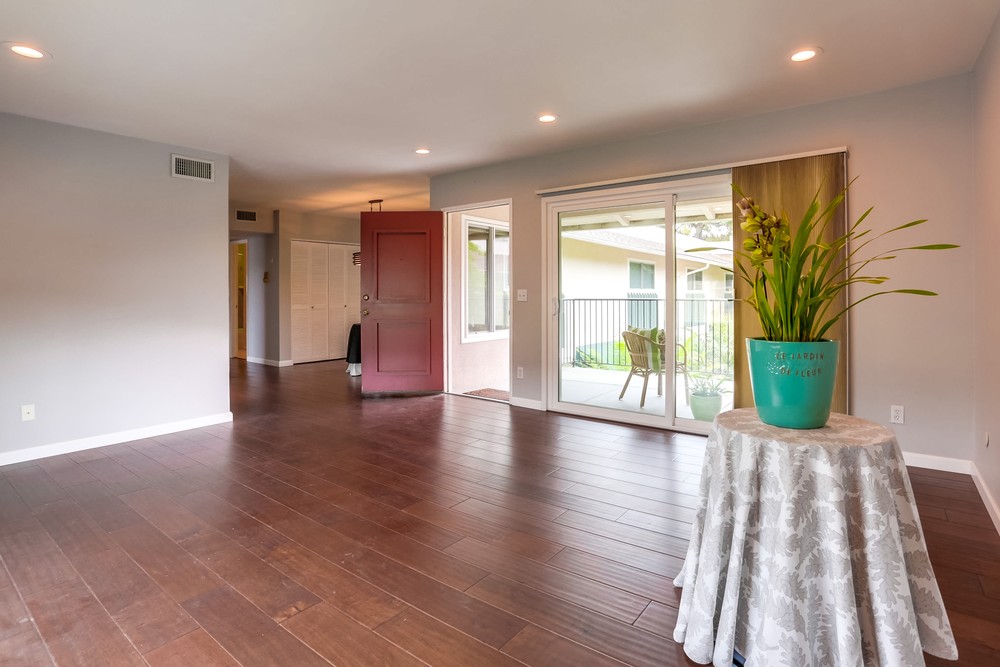 Virtual tour photo 10 of 44 for 1266 Essex St