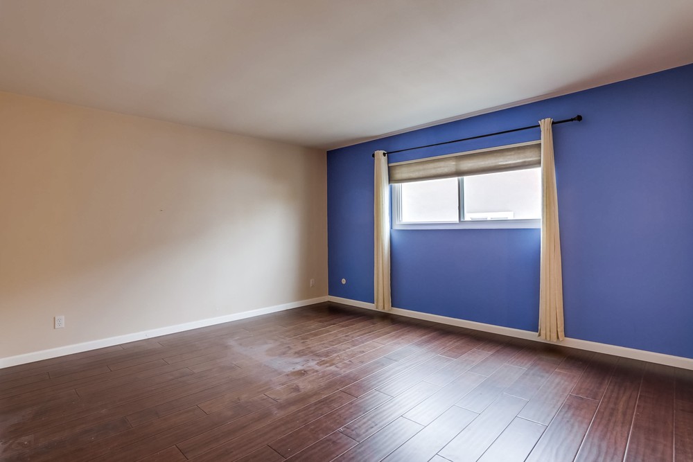 Virtual tour photo 20 of 44 for 1266 Essex St