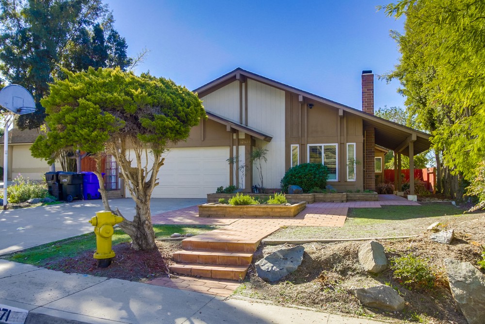Virtual tour photo 1 of 52 for 12671 Cabezon Pl