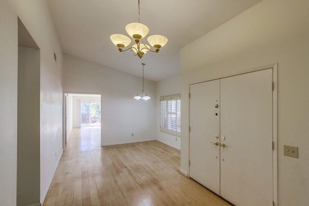 Virtual tour photo 6 of 52 for 12671 Cabezon Pl