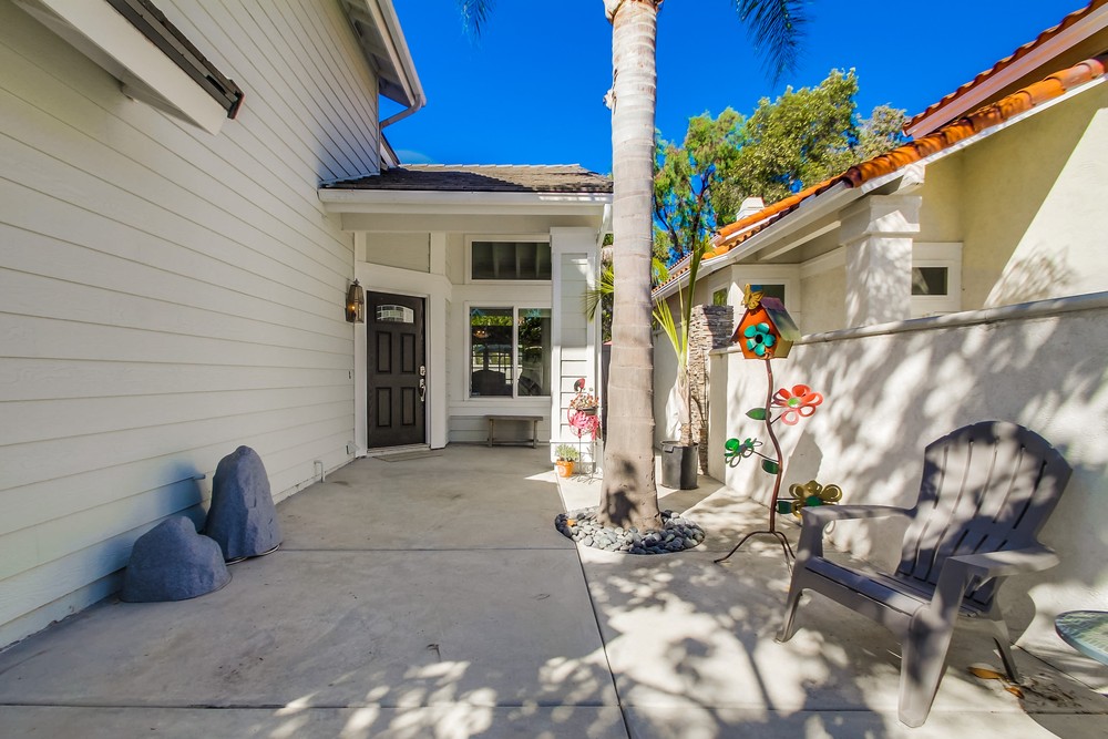 Virtual tour photo 5 of 71 for 12674 Portada Pl