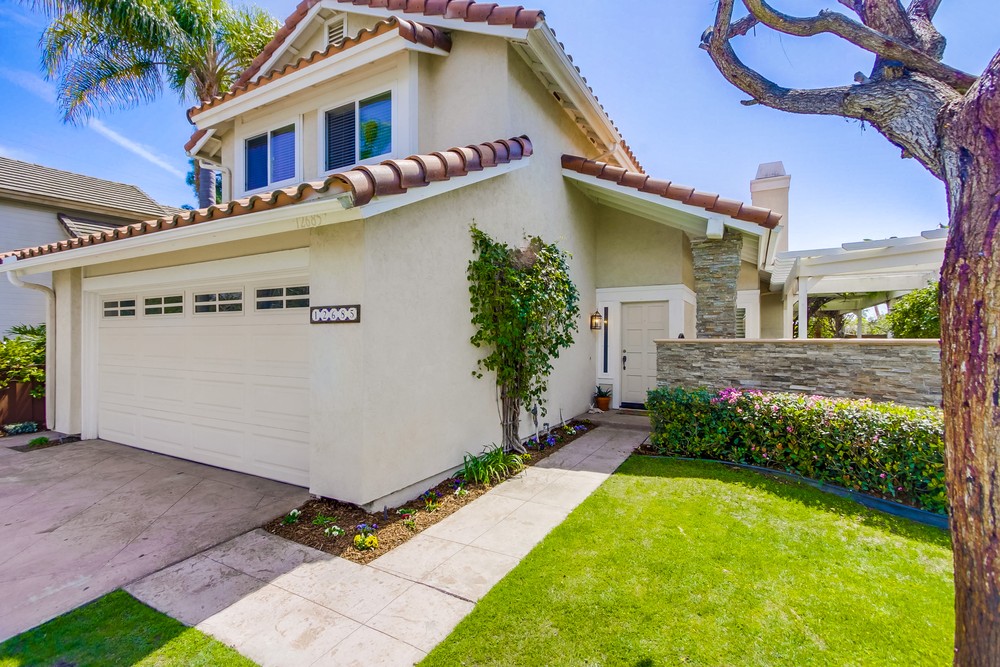 Virtual tour photo 5 of 53 for 12685 Portada Place