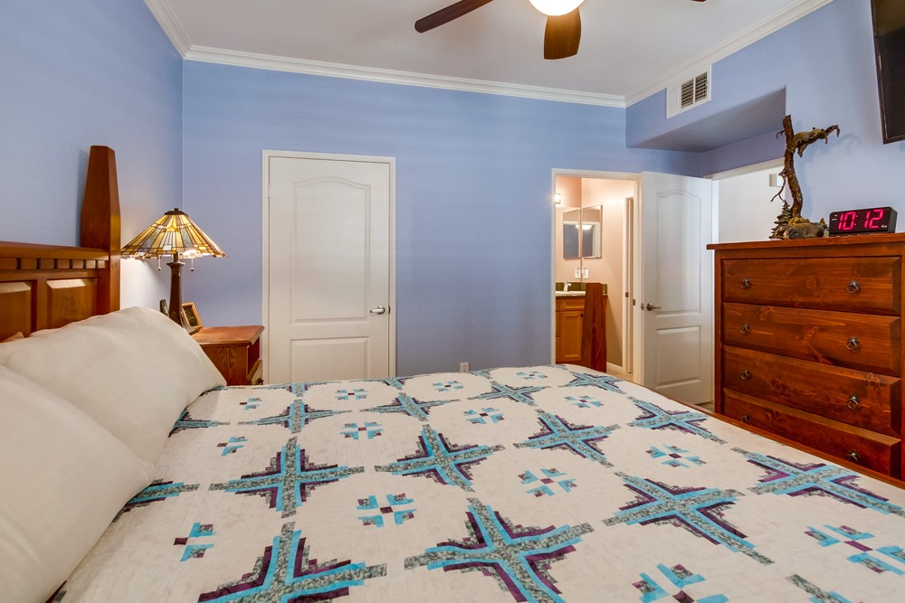 Virtual tour photo 17 of 32 for 12685 Savannah Creek Dr