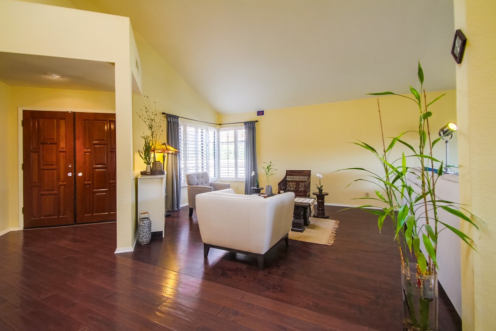 Virtual tour photo 10 of 62 for 12692 Via Galacia