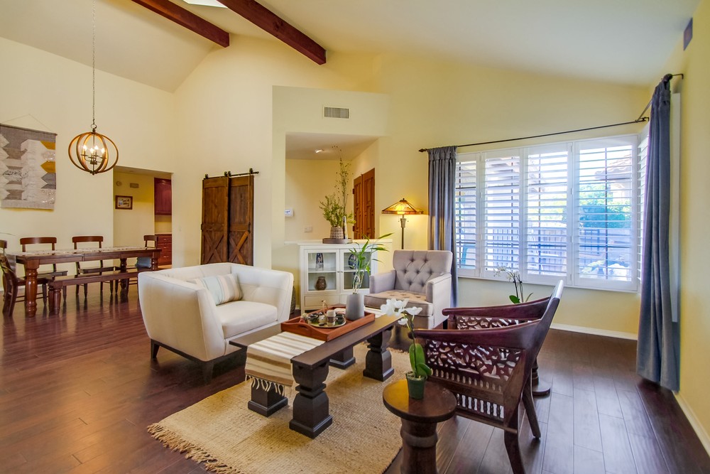 Virtual tour photo 12 of 62 for 12692 Via Galacia