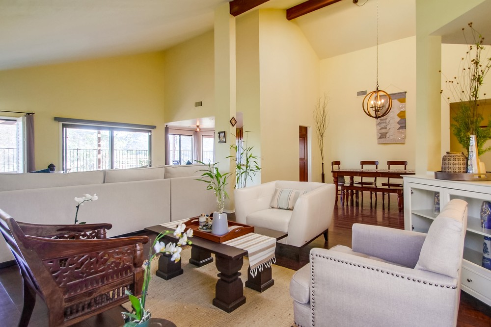 Virtual tour photo 13 of 62 for 12692 Via Galacia