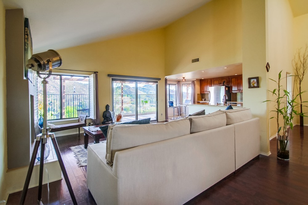 Virtual tour photo 14 of 62 for 12692 Via Galacia