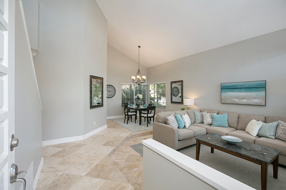 Virtual tour photo 4 of 45 for 12695 Buckwheat Ct