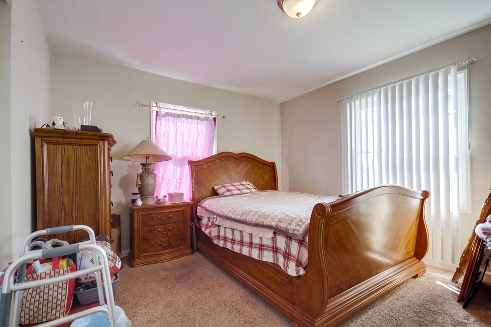 Virtual tour photo 23 of 41 for 127 Los Alamos Dr