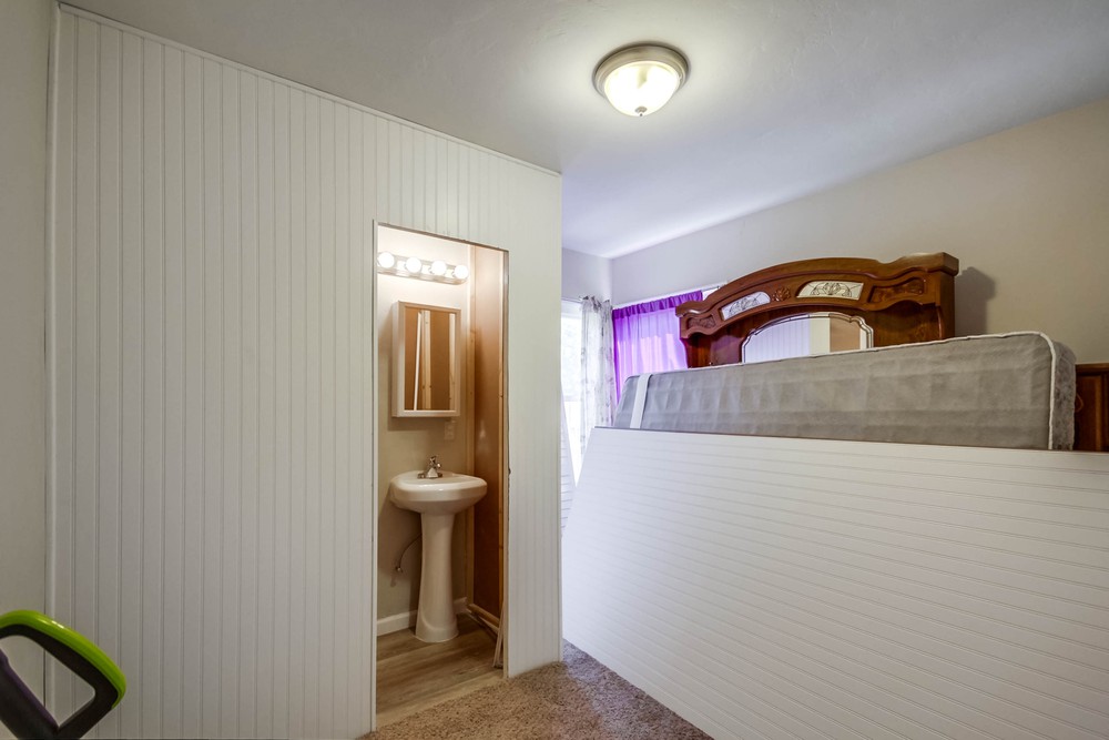 Virtual tour photo 26 of 41 for 127 Los Alamos Dr