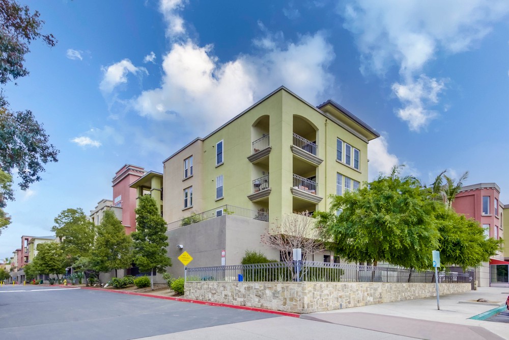 Virtual tour photo 1 of 50 for 1270 Cleveland Ave UNIT M111