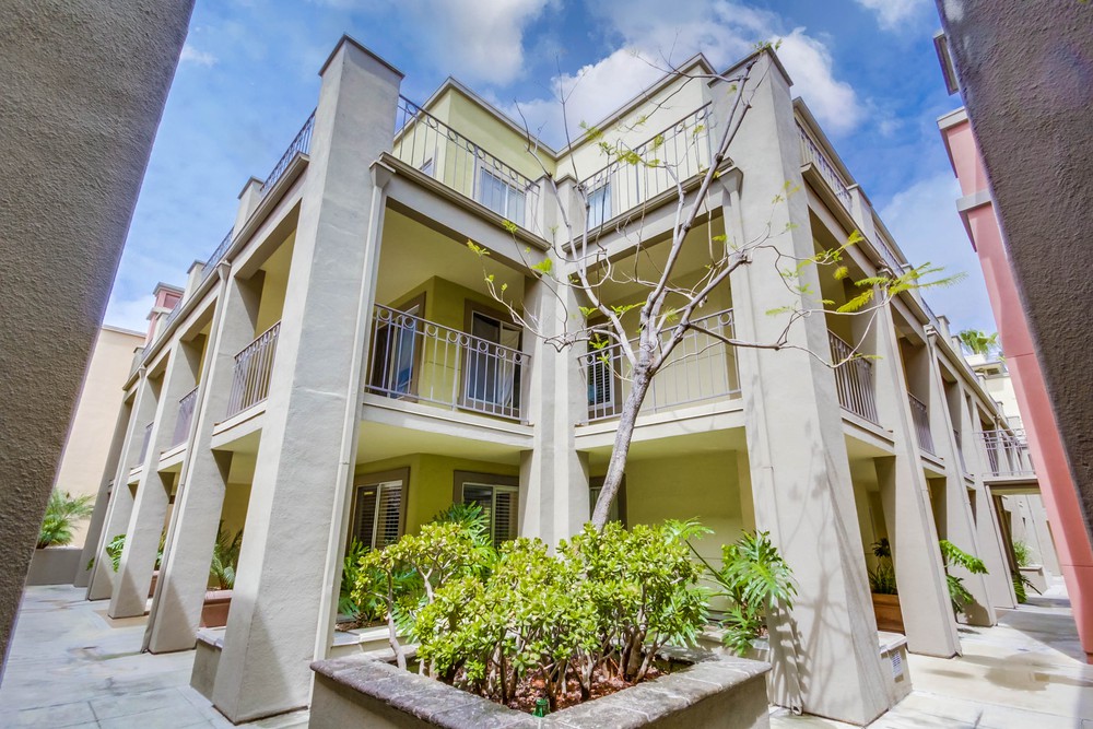 Virtual tour photo 6 of 50 for 1270 Cleveland Ave UNIT M111
