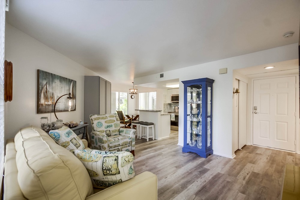 Virtual tour photo 12 of 50 for 1270 Cleveland Ave UNIT M111