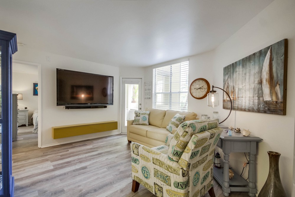 Virtual tour photo 14 of 50 for 1270 Cleveland Ave UNIT M111