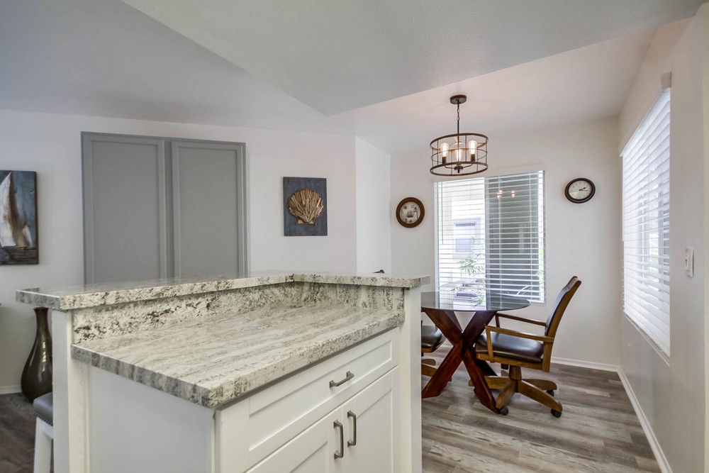 Virtual tour photo 26 of 50 for 1270 Cleveland Ave UNIT M111