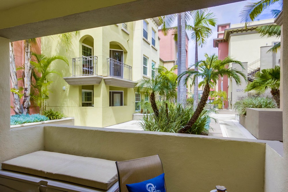 Virtual tour photo 36 of 50 for 1270 Cleveland Ave UNIT M111