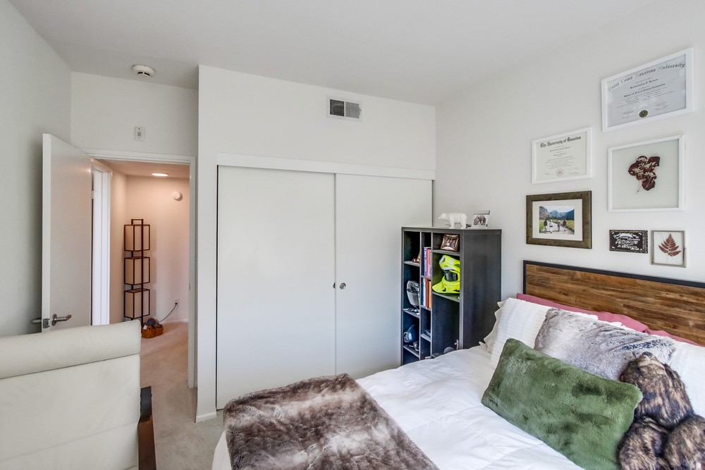 Virtual tour photo 22 of 38 for 1270 Cleveland Ave
