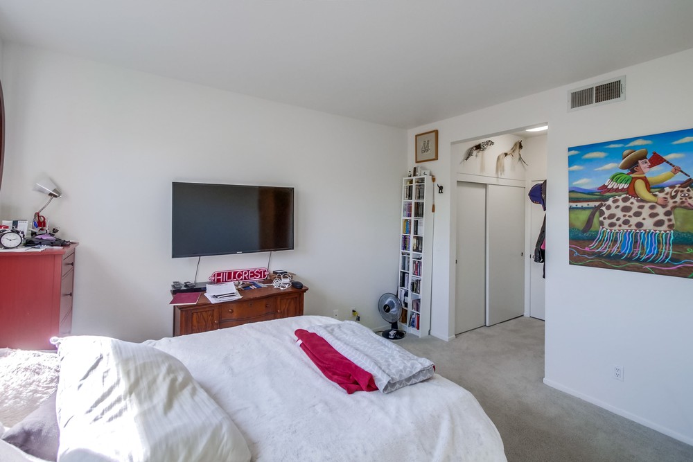 Virtual tour photo 25 of 38 for 1270 Cleveland Ave