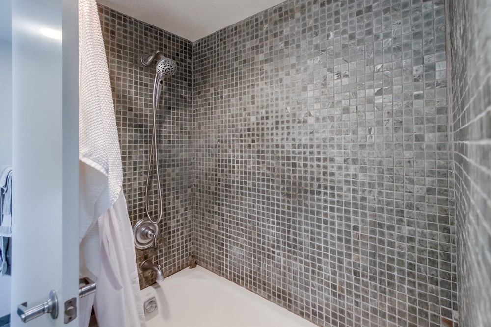 Virtual tour photo 28 of 38 for 1270 Cleveland Ave