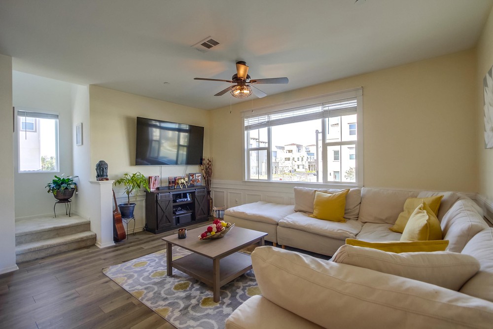 Virtual tour photo 20 of 64 for 1270 Paseo Sea Grass