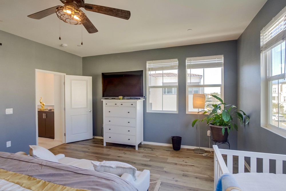 Virtual tour photo 37 of 64 for 1270 Paseo Sea Grass