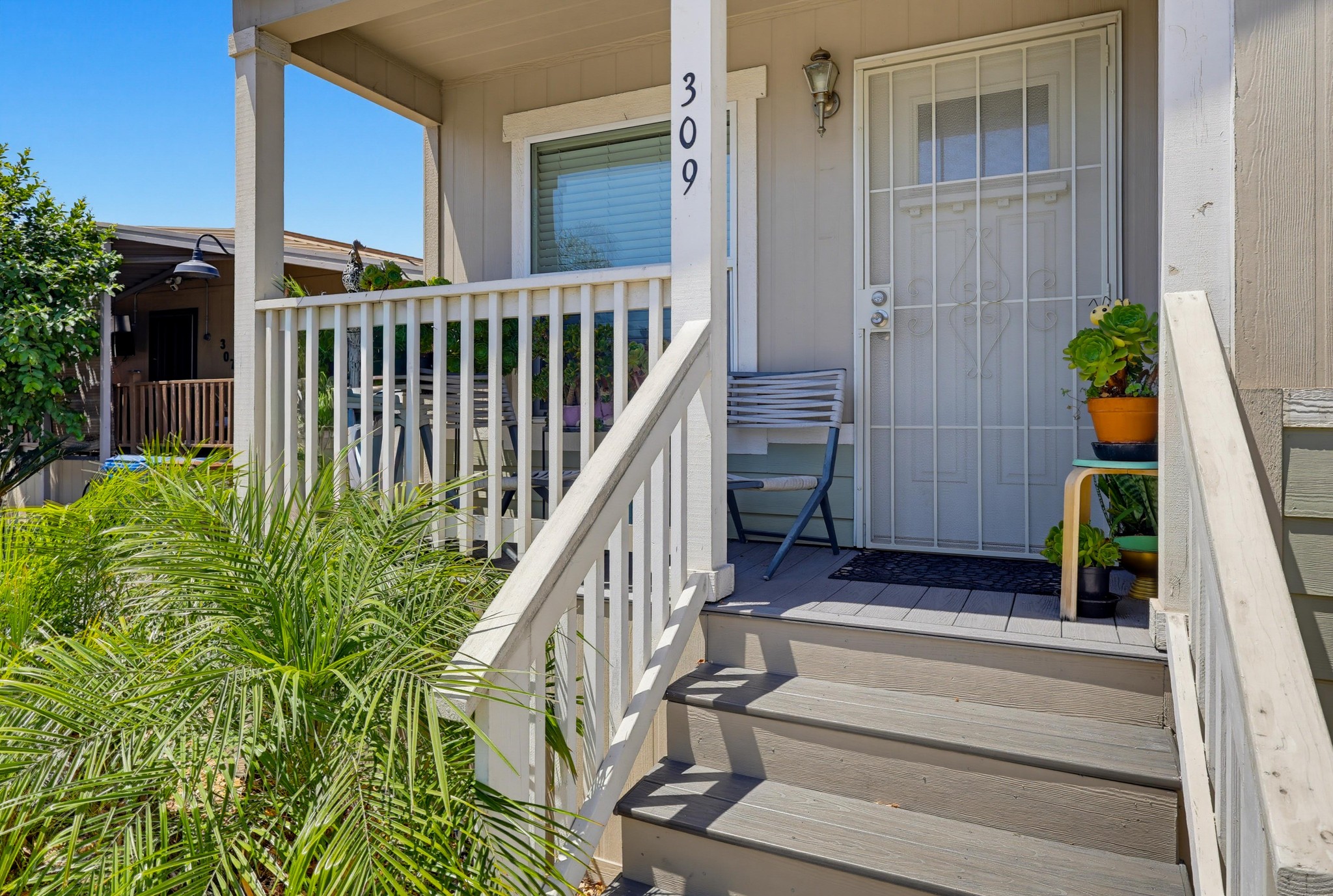 Virtual tour photo 5 of 51 for 12700 Elliott Ave Spc 309