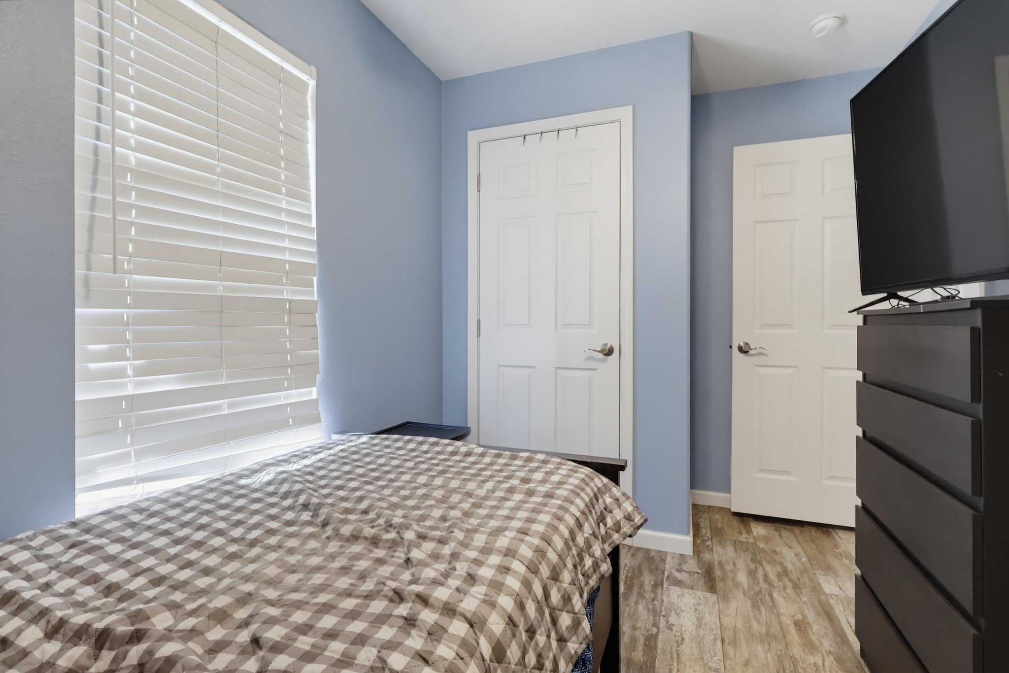 Virtual tour photo 24 of 51 for 12700 Elliott Ave Spc 309