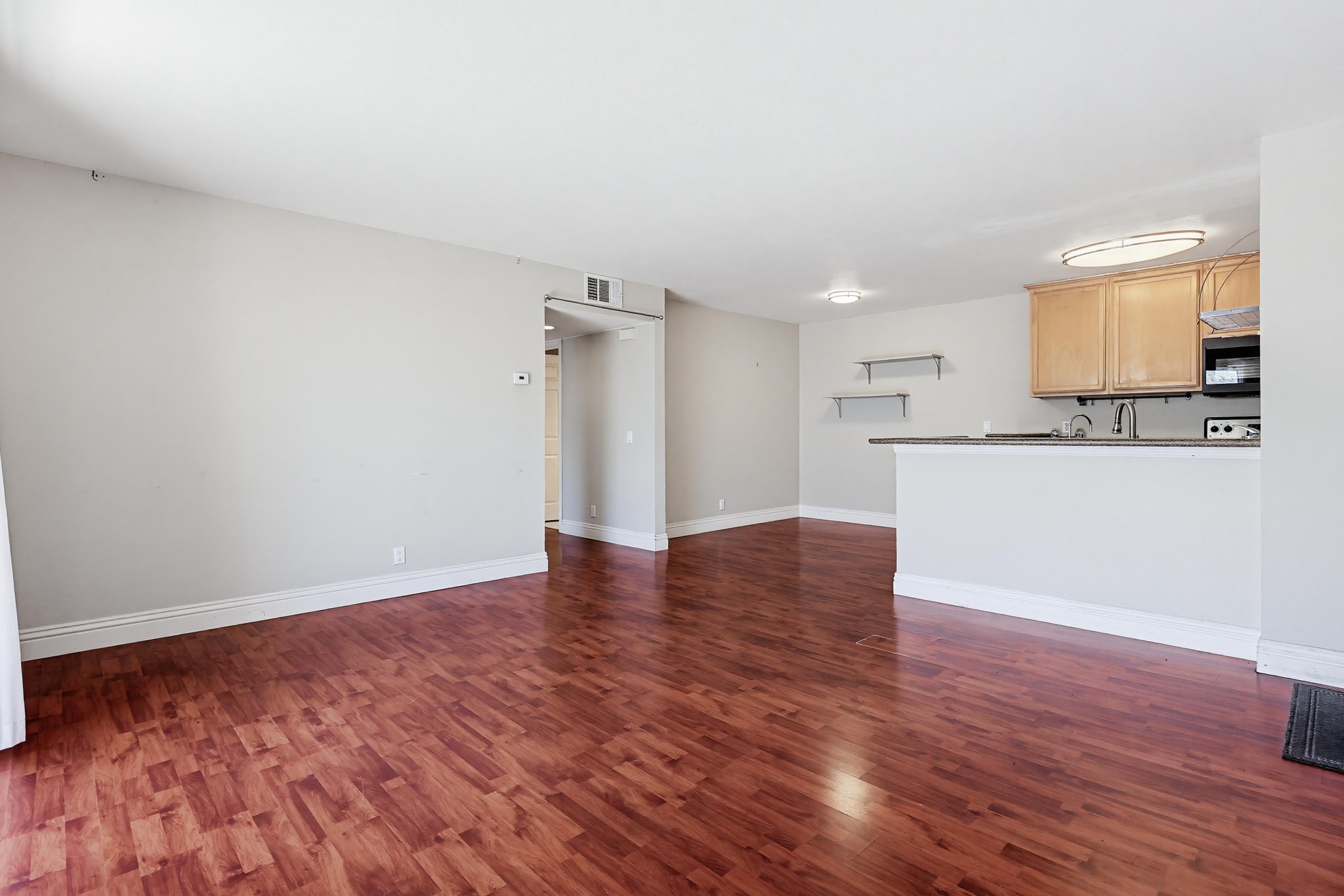 Virtual tour photo 12 of 43 for 12710 Laurel St Unit 113