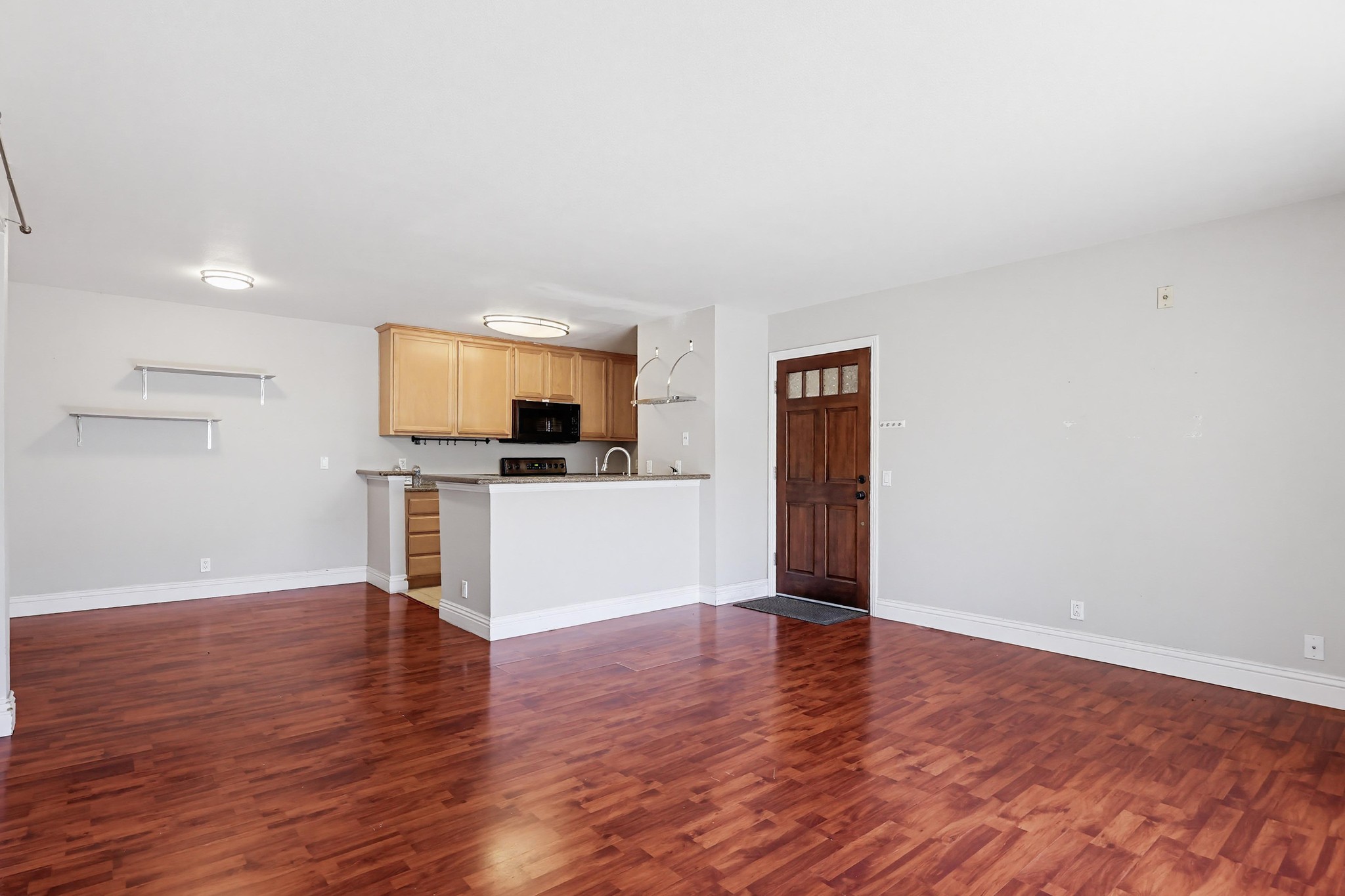 Virtual tour photo 13 of 43 for 12710 Laurel St Unit 113