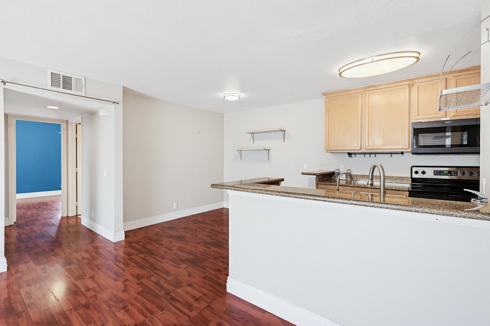 Virtual tour photo 15 of 43 for 12710 Laurel St Unit 113
