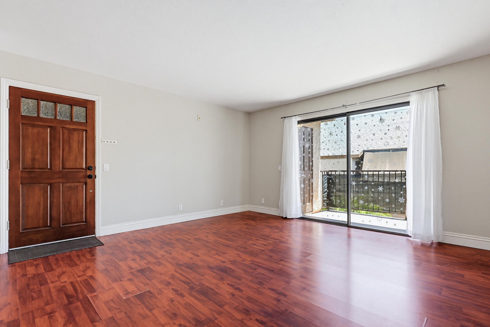 Virtual tour photo 23 of 43 for 12710 Laurel St Unit 113