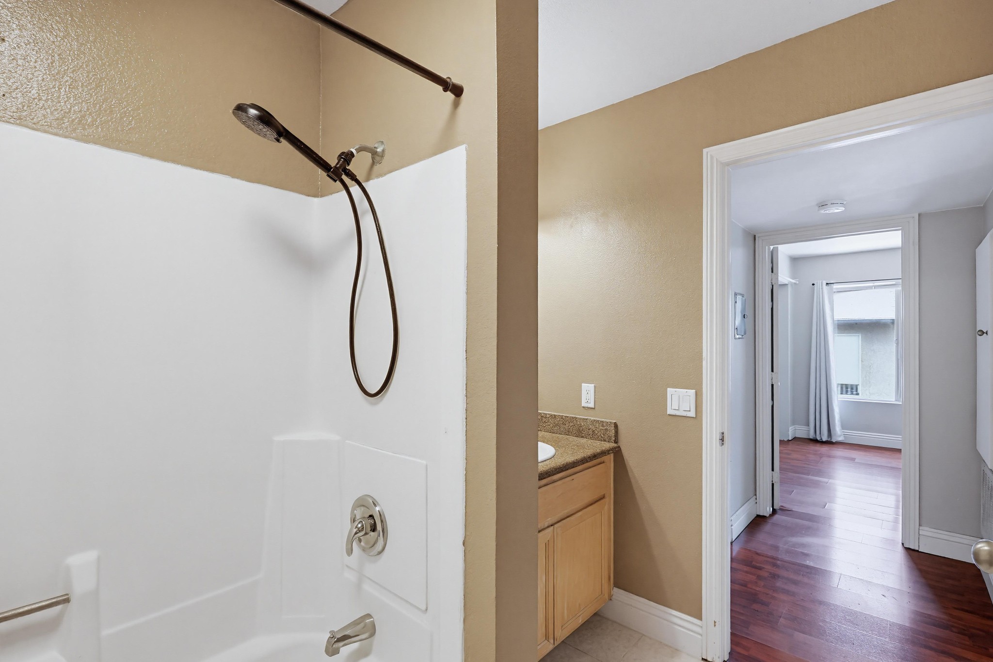 Virtual tour photo 34 of 43 for 12710 Laurel St Unit 113
