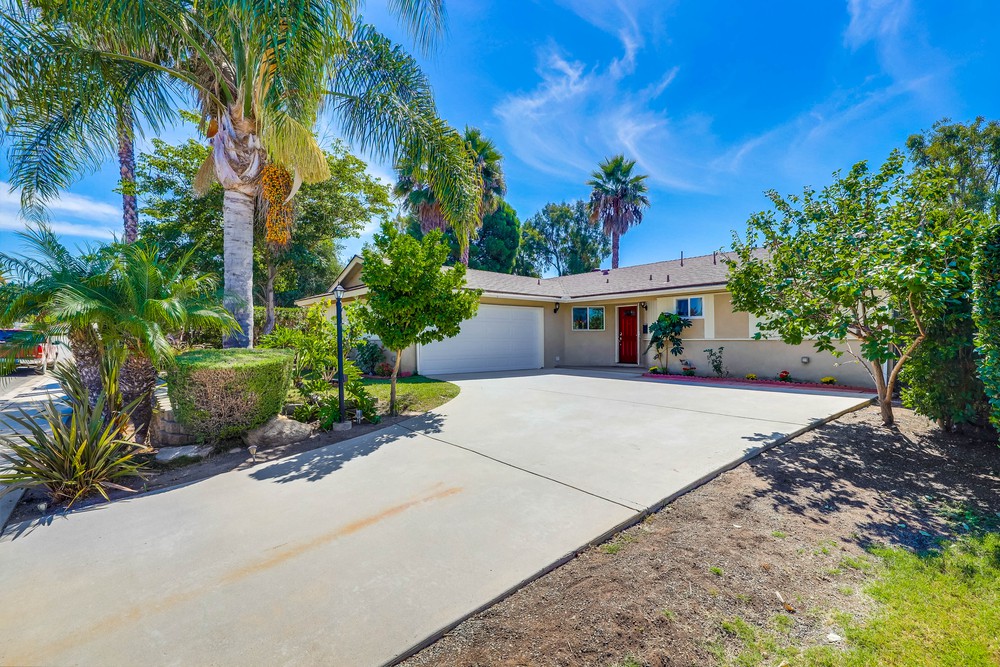 Virtual tour photo 1 of 33 for 12711 Rios Rd