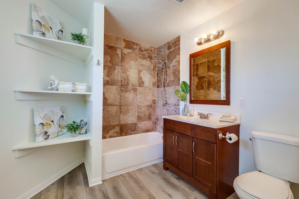 Virtual tour photo 23 of 33 for 12711 Rios Rd