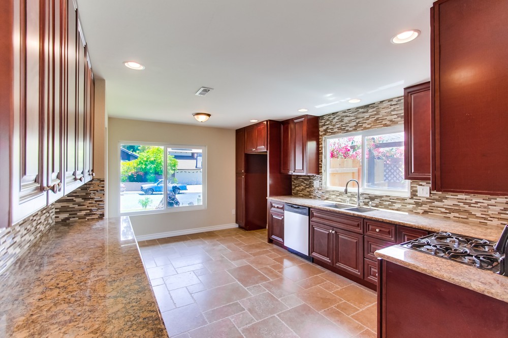 Virtual tour photo 8 of 40 for 12712 Mengibar Avenue