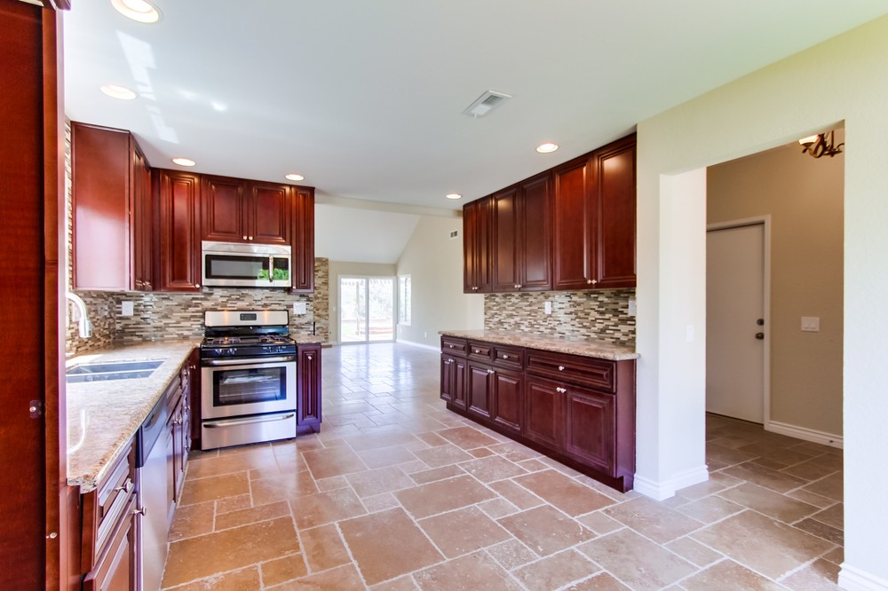 Virtual tour photo 10 of 40 for 12712 Mengibar Avenue